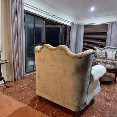 11-On-Robroy Calming Space With 3 Bedrooms&Pool Hillcrest Exterior photo